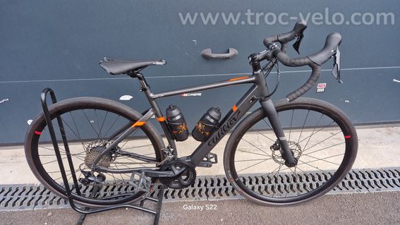 Vélo de route Wilier électrique taille S