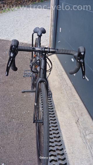 Vélo de route Wilier électrique taille S - 2