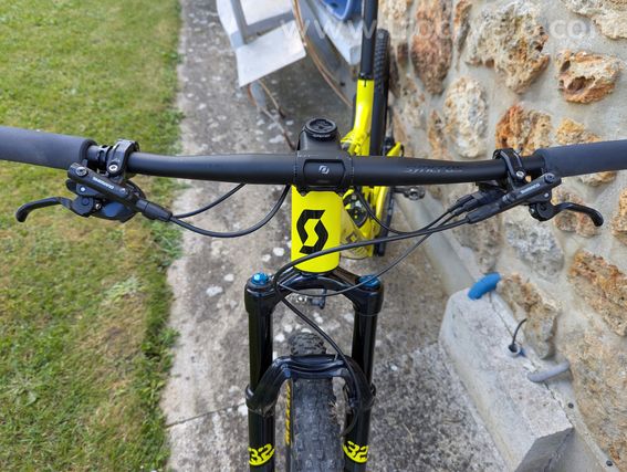 Scott Spark RC Comp Yellow 2022 L - 9