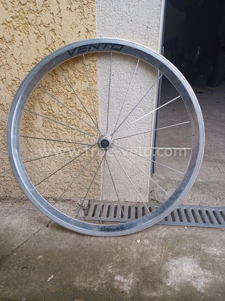 Roue Arriére Campagnolo Vento 9 vitesses - 1