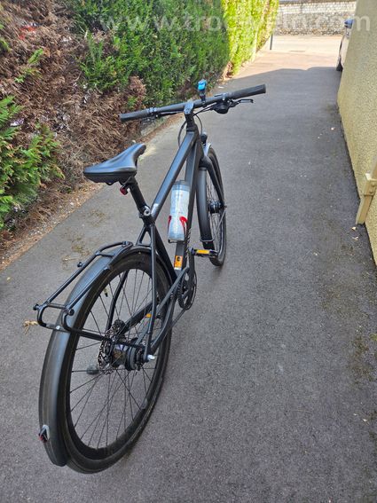 Je mets en vente mon vélo urbain Canyon Commuter 7 en superbe état général - 2