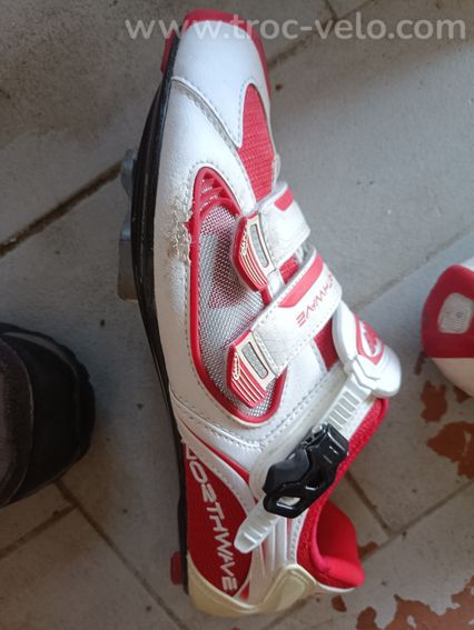 paire de chaussures route
