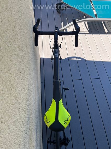 Btwin Ultra CF - 4