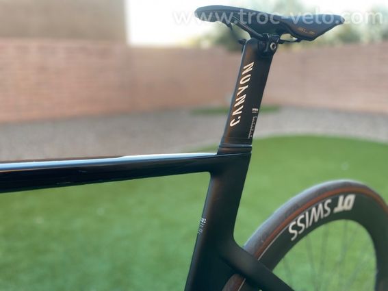 AEROAD CF SLX 8  - 9