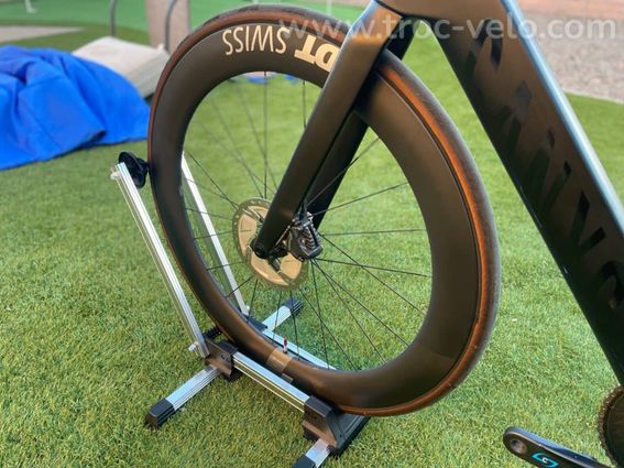 AEROAD CF SLX 8  - 12