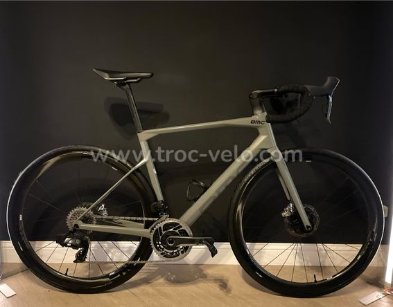 đ„rĂ©servĂ©đ„BMC Roadmachine 01 One Sram Red AXS 12 54 Discđ„ canyon specialized trek colnago