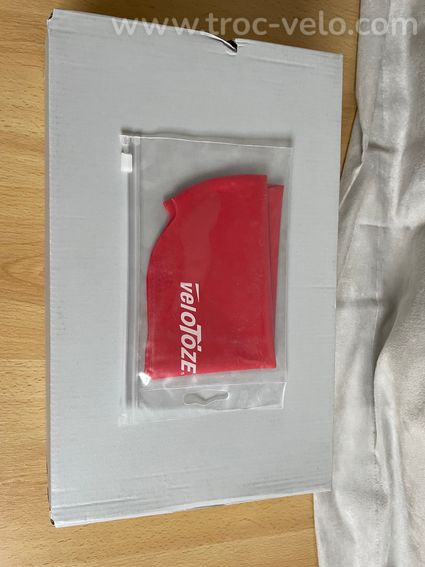 Couvre-casque veloToze rouge