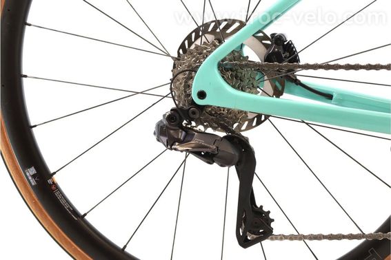 Produit Reconditionne    Bianchi Specialissima Comp Di2 12v    Bleu   Velo De Route   Tres Bon Etat - 3