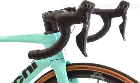 Produit Reconditionne    Bianchi Specialissima Comp Di2 12v    Bleu   Velo De Route   Tres Bon Etat - 6