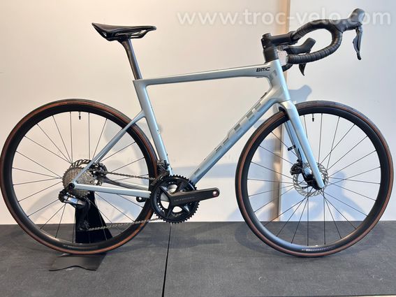 BMC TEAMMACHINE SLR ONE 56 LIGHT BLUE CHROME - 2