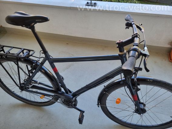 Vélo VTC 2024 Stevens Corvara très bon état - 14