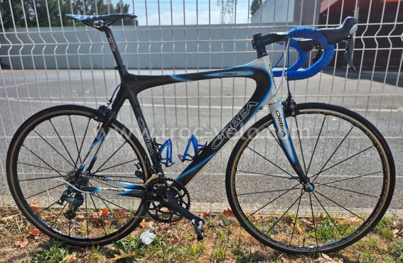 Vélo route Full Carbone 7.5 kgs