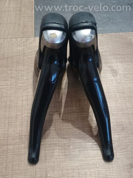 Manettes Shimano 105 ST-5800 2x11v - 2