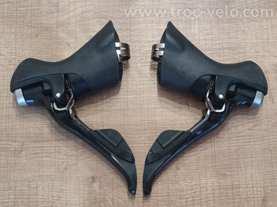Manettes Shimano 105 ST-5800 2x11v - 5