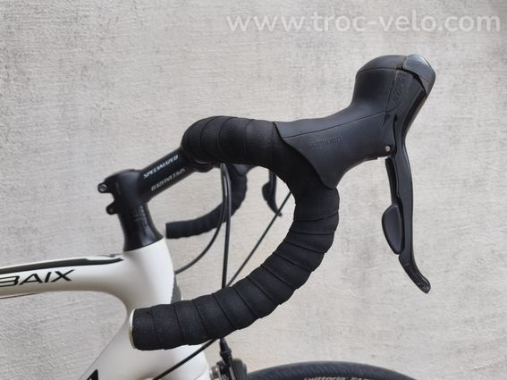 Vélo de route specialized ROUBAIX  - 4