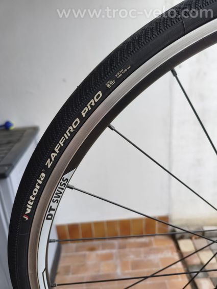Vélo de route specialized ROUBAIX  - 5
