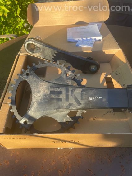 Pédalier Ekar 38T Campagnolo (13V)