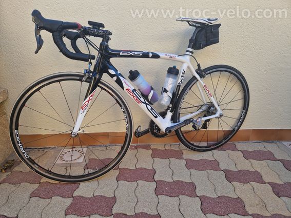 Vélo route en carbone, équipé en Durace - 4