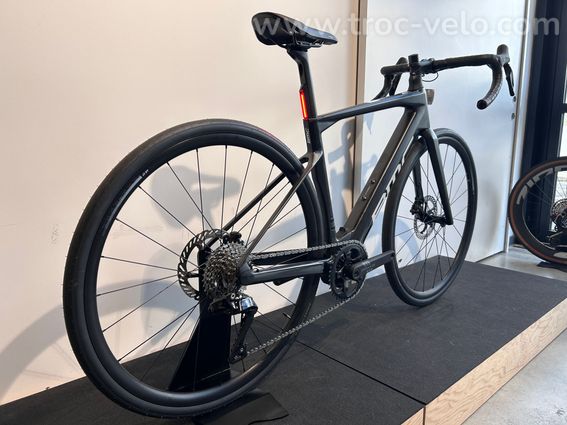 BMC ROADMACHINE 01 AMP ONE MY27 - 2