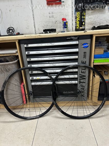 Roues carbone Prime primavera 28mm