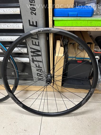 Roues carbone Prime primavera 28mm - 6