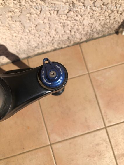 Fourche Rockshox Révélation 150mm 29 pouces - 4