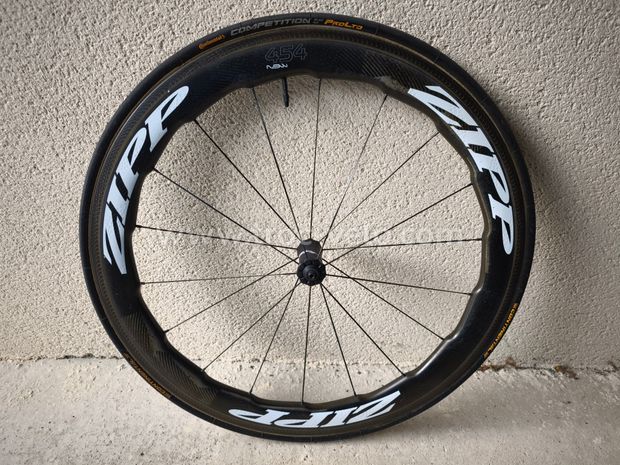 Roue avant Zipp 454 NSW  - 2