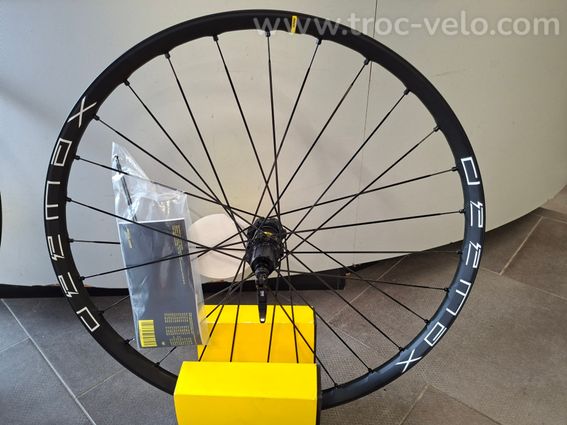 Mavic paire E Deemax S 30 29 pouces Tubeless neuves - 2
