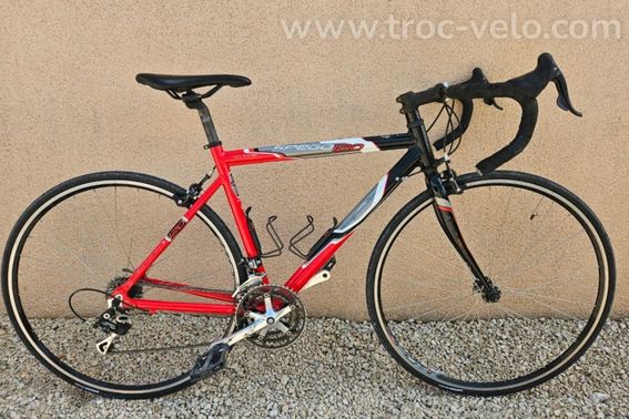 Vélo route Speego 120