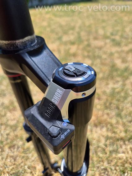 Fourche VTT ROCKSHOX Lyrik Ultimate Flight Attendant 29" 160mm - 2