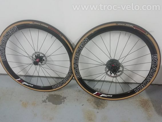 Roue carbone