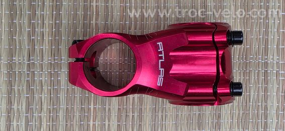 RACE FACE Potence ATLAS 31.8X50X0° ROUGE