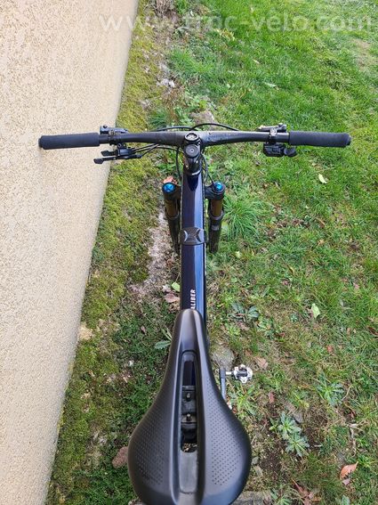 TREK Supercaliber SLR 9.8 XT Di2 2em gén - 4