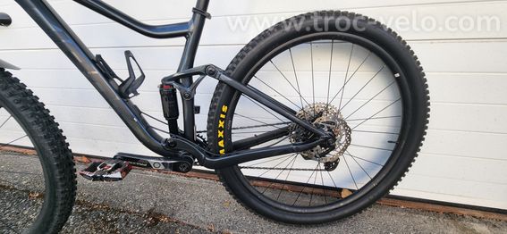 Giant stance 2 29 2021 - 7