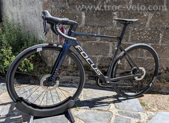 Focus Izalco Max 8.8 Di2 neuf - 2