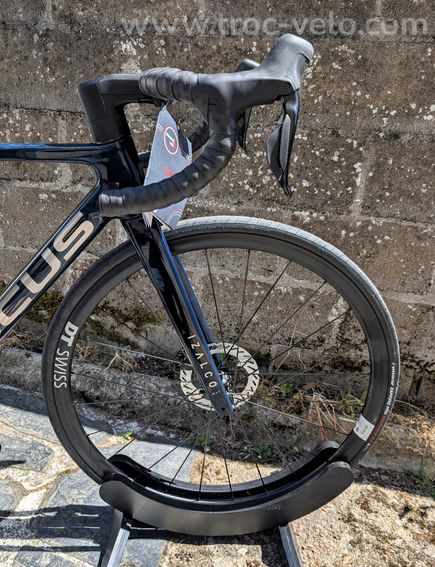 Focus Izalco Max 8.8 Di2 neuf - 3