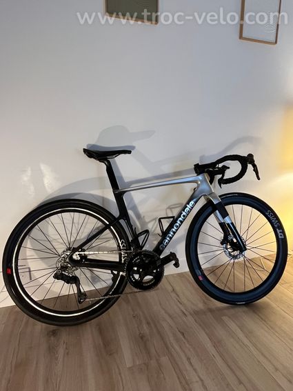 Vends pour pièce Cannondale super Six Evo