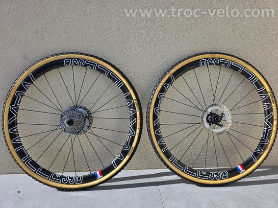 Roues MAXWELL