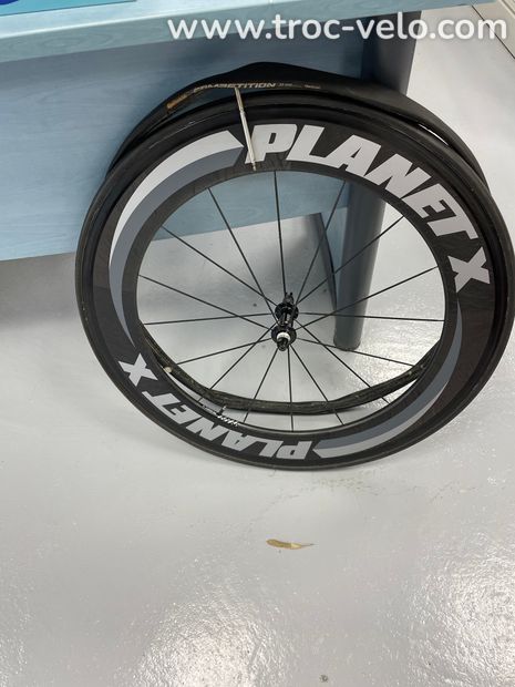 Roue avant Planet X 82 mm  - 1