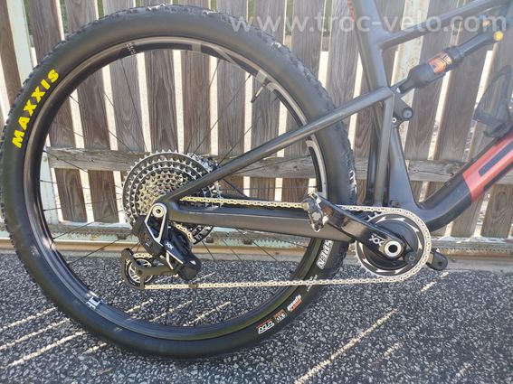 BMC FOURSTROKE R01 FIRESTORM - 3