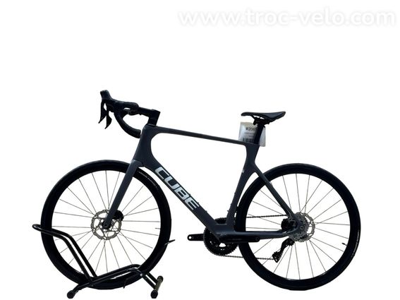 Cube Agree C:62 Carbon Vélo de Route Shimano 105 Di2 2024 - 2