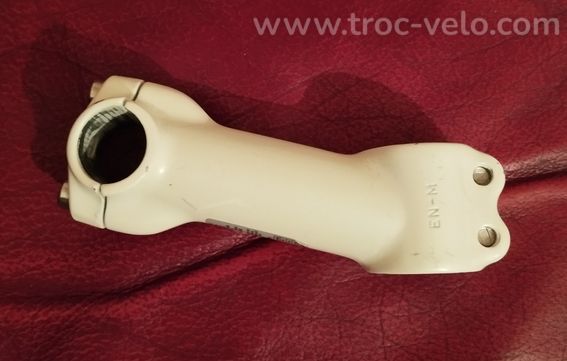 Potence relevée 17° en 25,4 x 28,6 x 105mm blanche aluminium en Tbé - 3