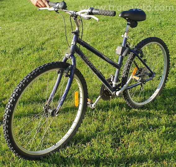 VTT Giant Hollywood sport series 17.5 pouces