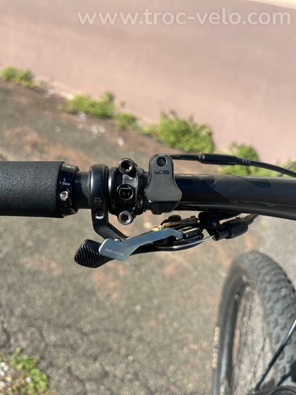 VTT Tout-Suspendu Carbone CUBE - Taille XL – SRAM GX Eagle / Magura - 7