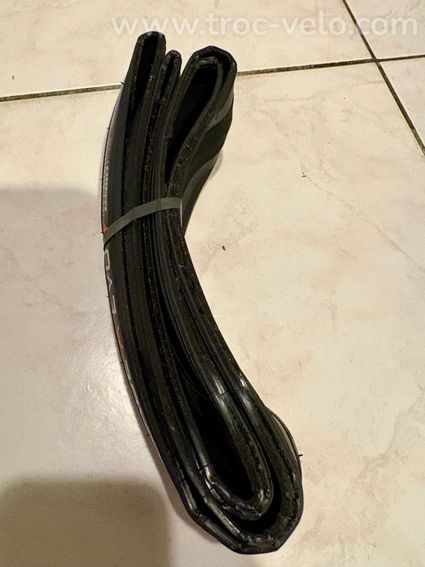 Pneu route Race A Evo 4 - 700x25 - NEUF - 4