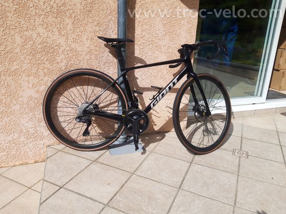 GIANT TCR ADVANCED PRO 0 di2 12 v 2026 – TAILLE S 3000km– QUASI NEUF – FACTURE – CAPTEUR PUISSANCE