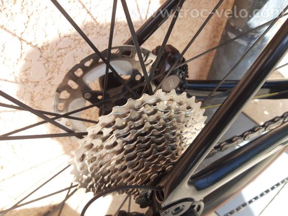 GIANT TCR ADVANCED PRO 0 di2 12 v 2026 – TAILLE S 3000km– QUASI NEUF – FACTURE – CAPTEUR PUISSANCE - 3