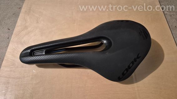 Selle route Look