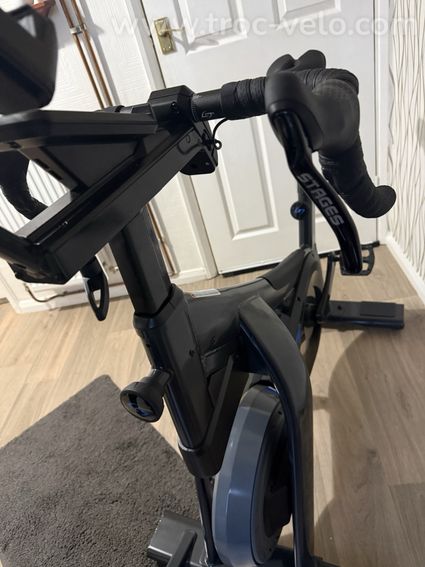 Vélo d'intérieur Stages SB20 Smart  - 8