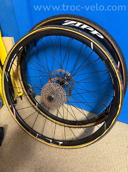 Zipp 202 boyaux - 2